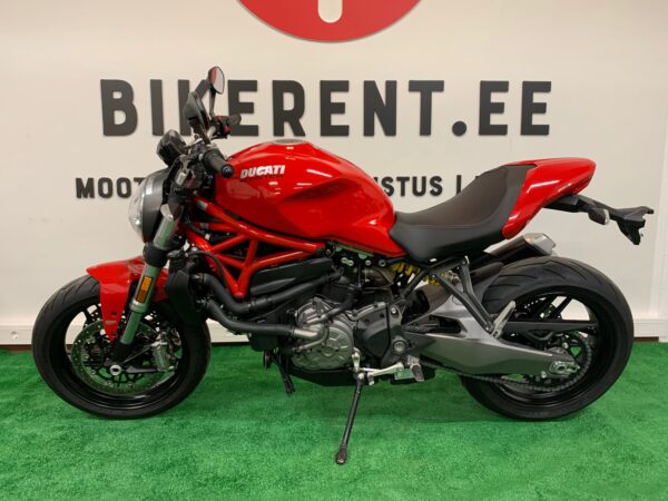 Pilt: mootorratas Ducati Monster 2020 rent