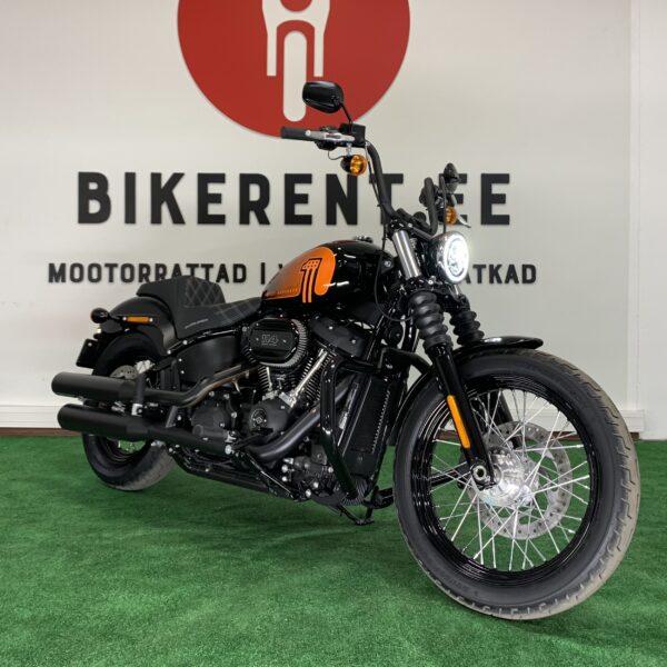Pilt: mootorratas Harley-Davidson Street Bob 114 rent